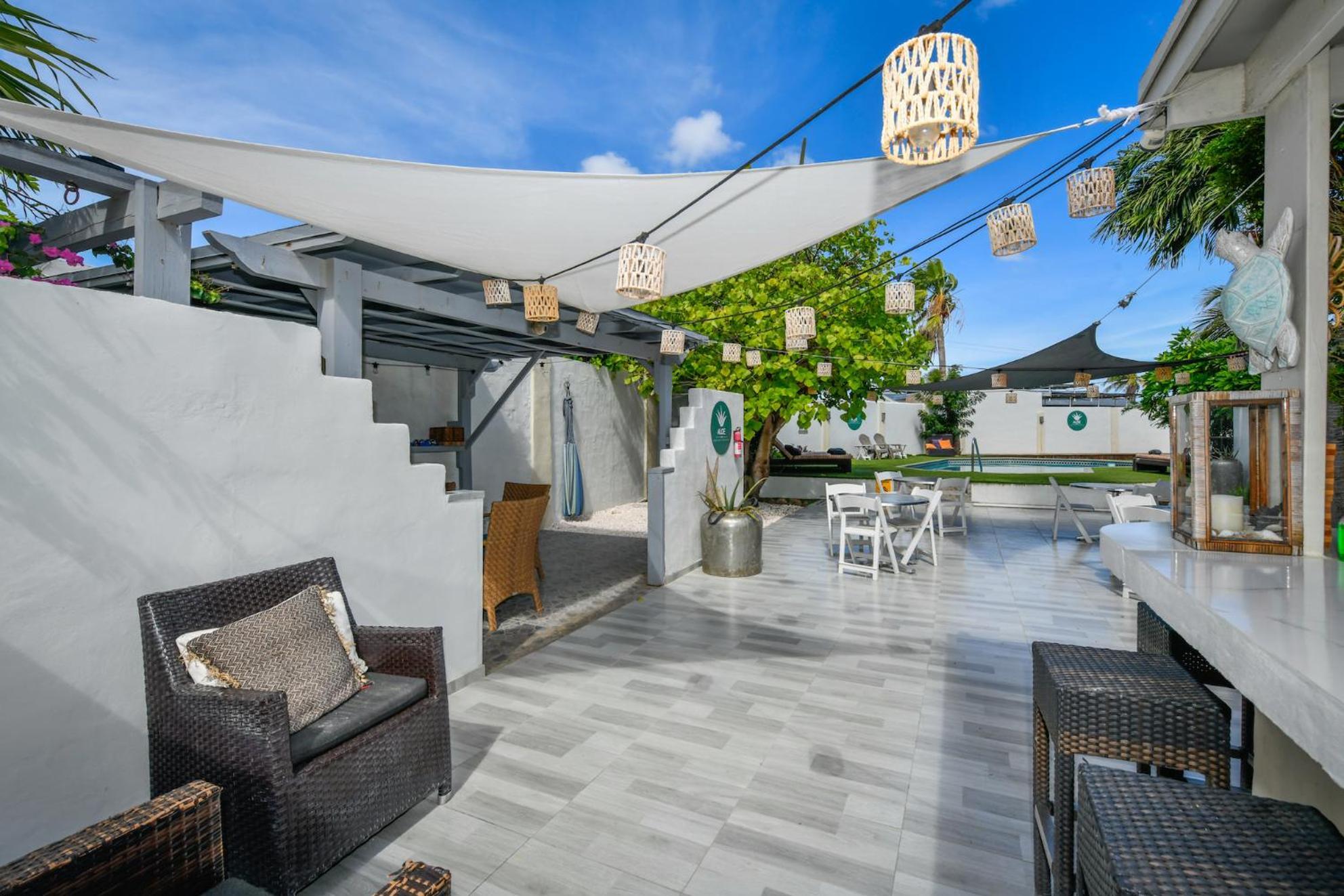 Aloe B&B Ораниестад Екстериор снимка