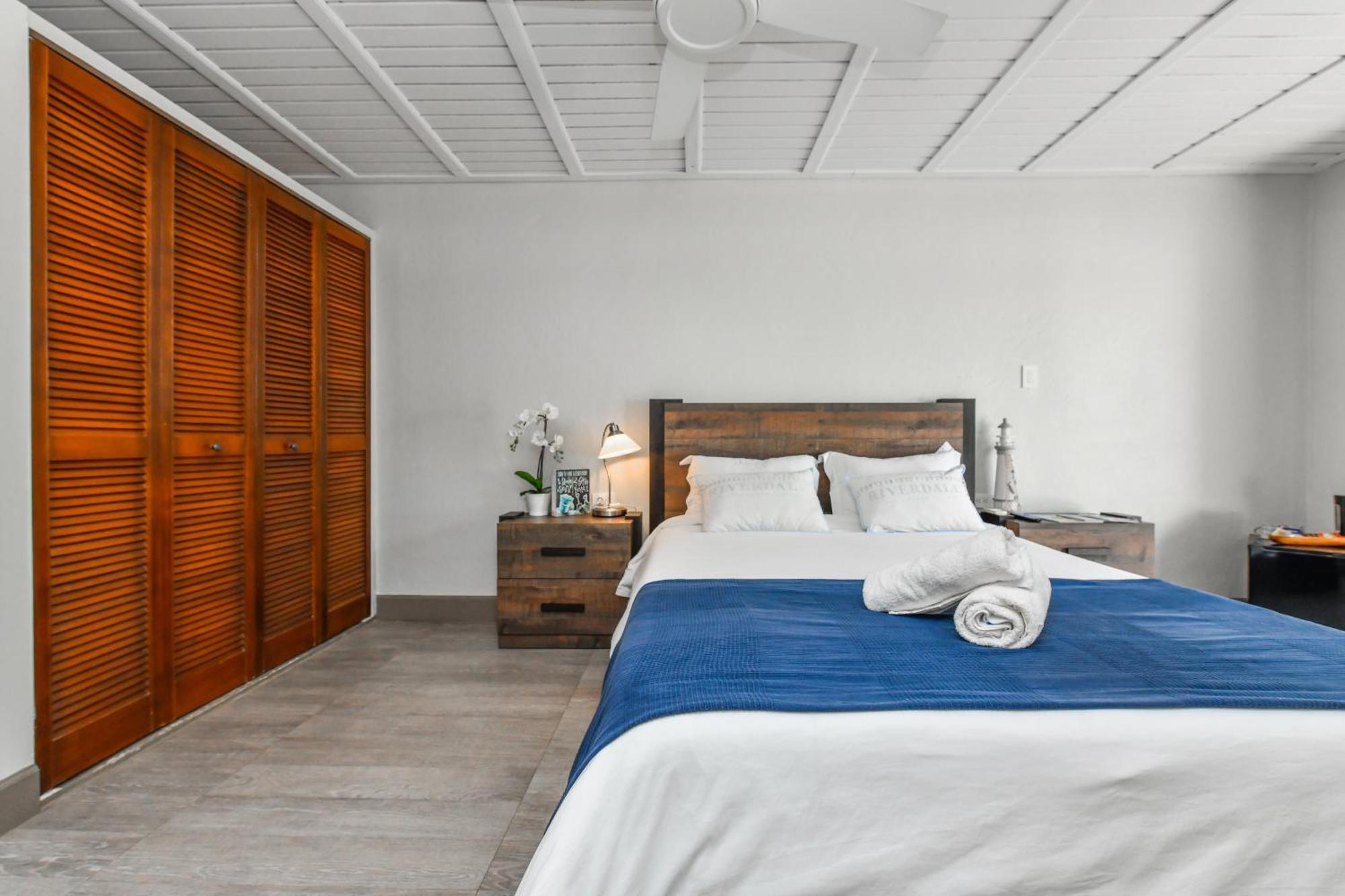 Aloe B&B Ораниестад Екстериор снимка